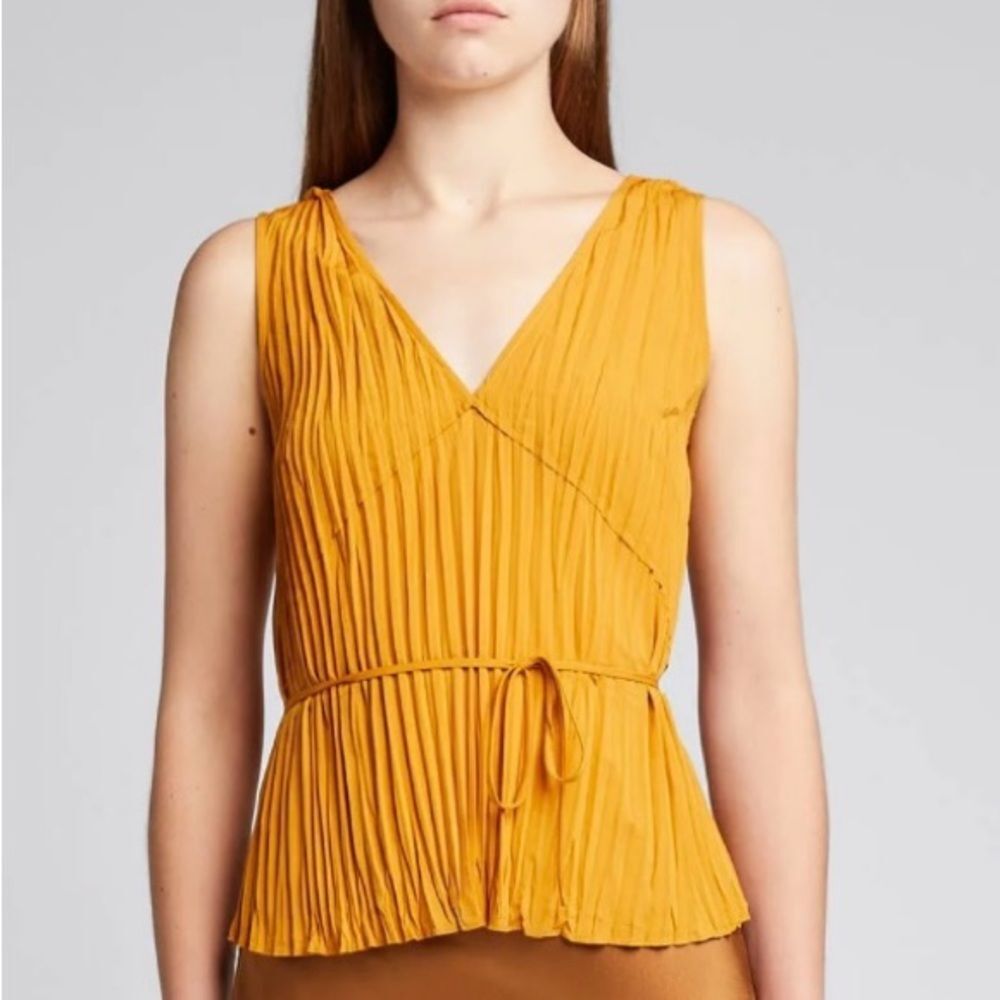 Vince Pleated V-Neck Sleeveless Blouse Golden Yellow Size XL Luxury Career